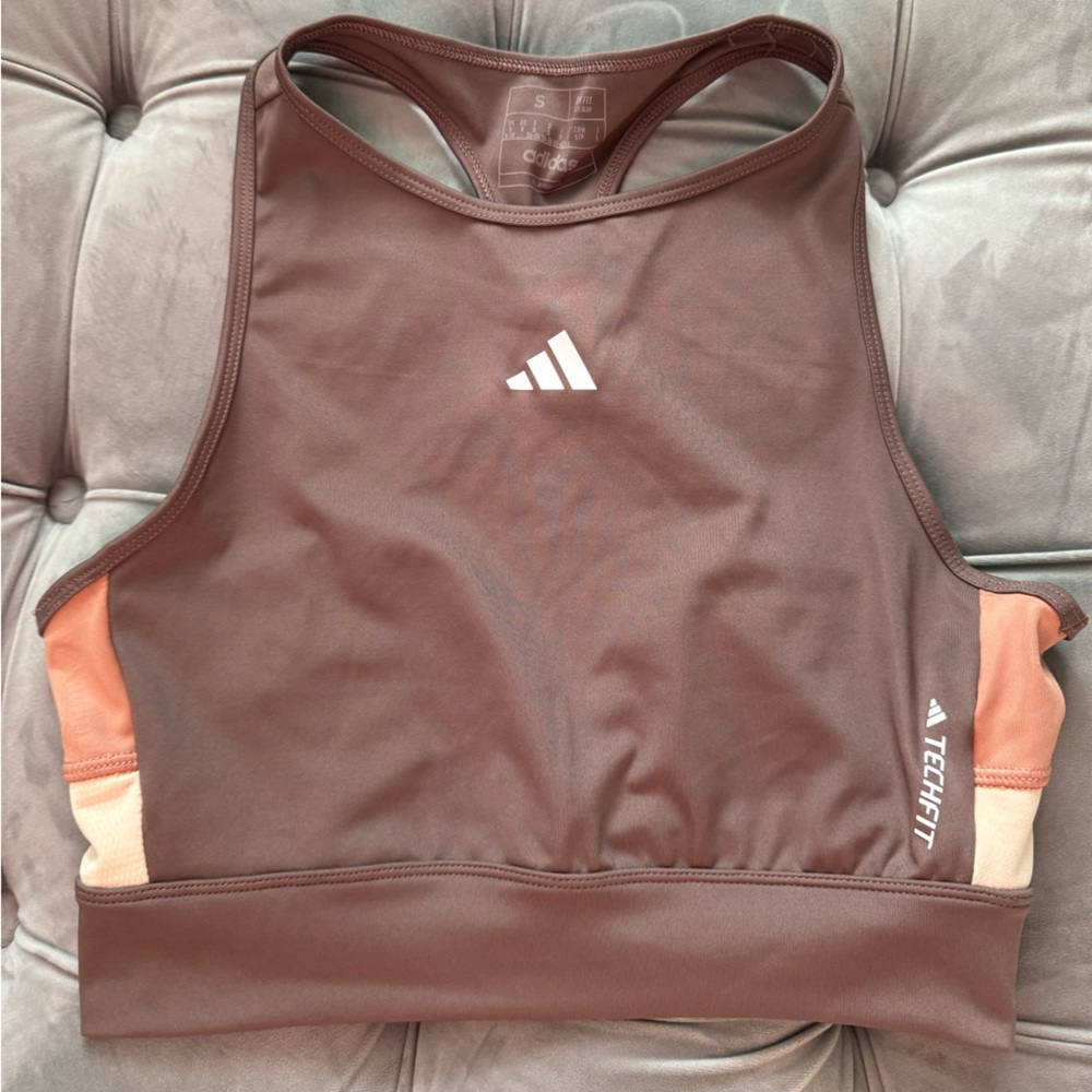 Adidad crop top